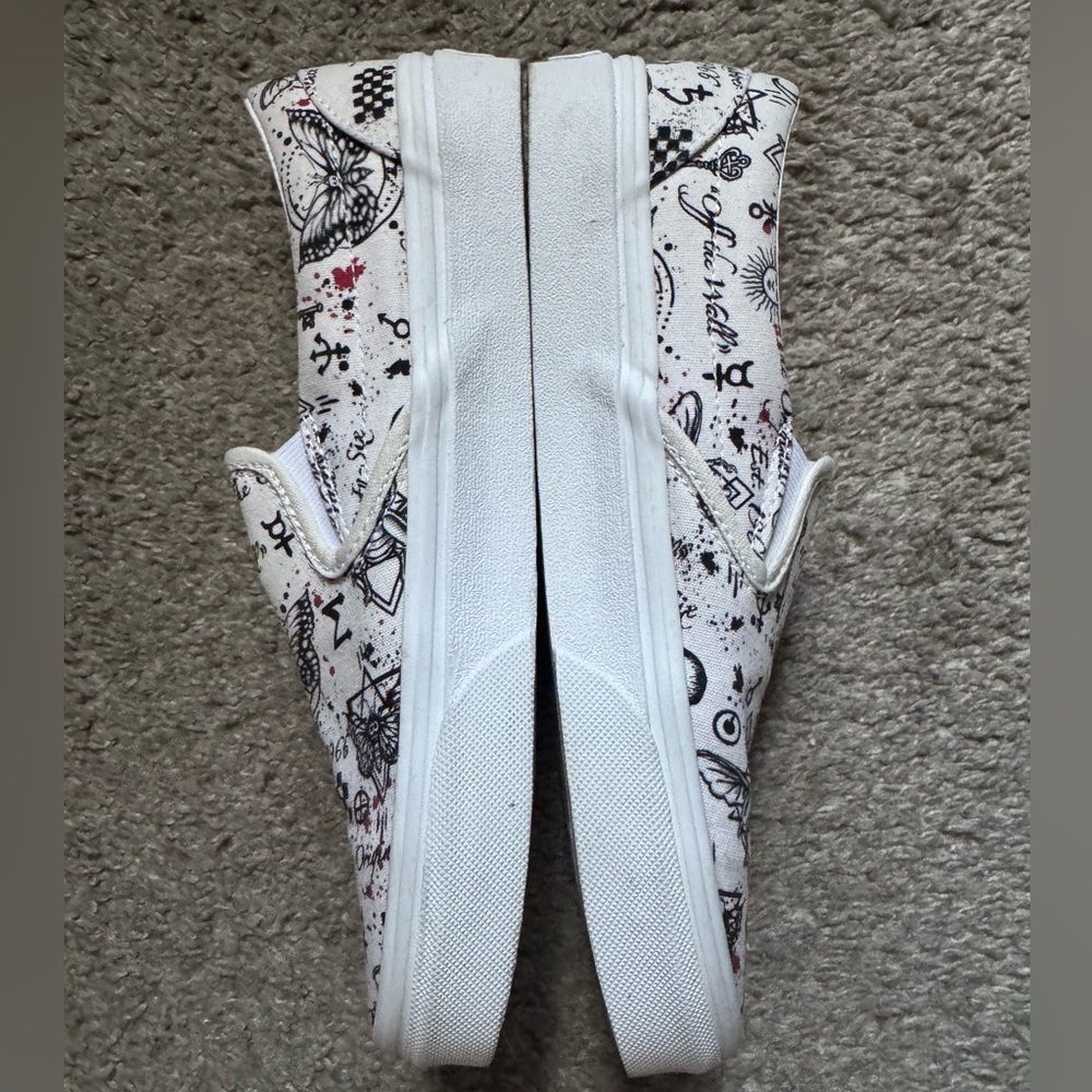 Vans White Slip-On Sneakers with Black Tattoo Graphics and Red Splatter - Picture 3 of 4